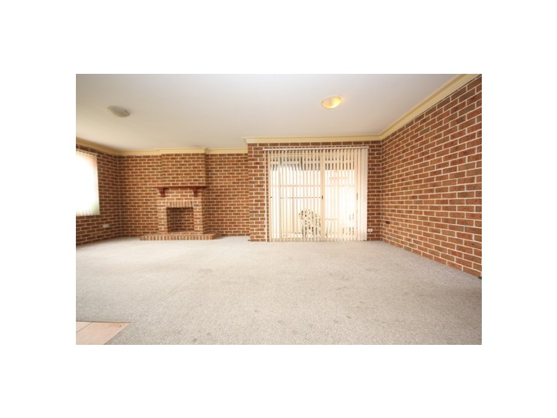 213 SWALLOW DRIVE, Erskine Park NSW 2759