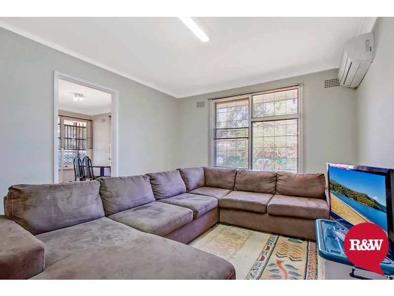 40 Roebuck Crescent, Willmot NSW 2770