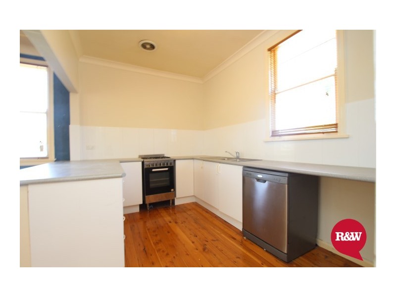 1 Arnold Avenue, St Marys NSW 2760