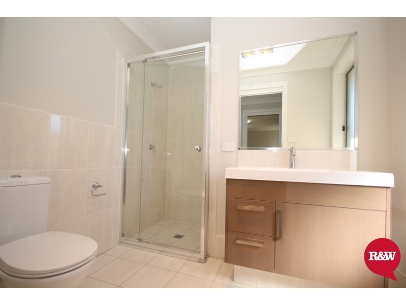 4 Twynam Place, Minto NSW 2566