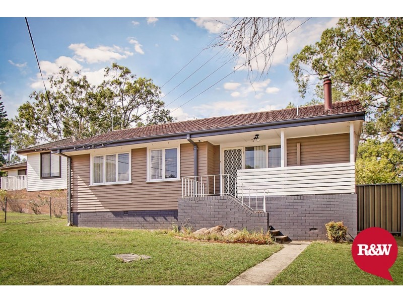 2 and 2a Somov Place, Tregear NSW 2770