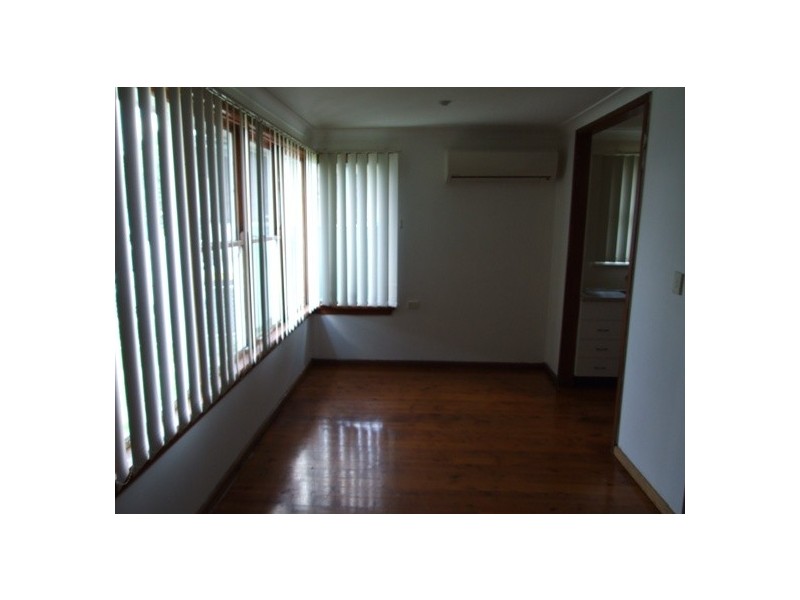 100 SAMARAI ROAD, Whalan NSW 2770