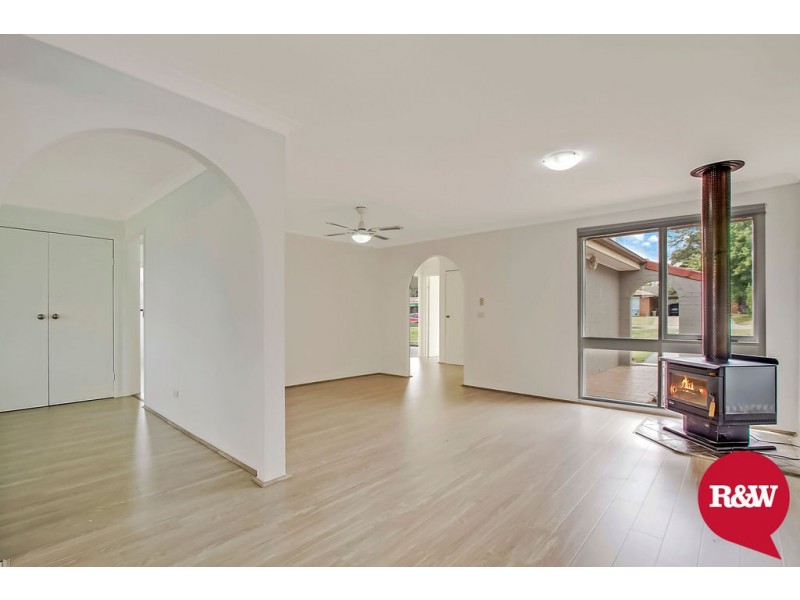 10 Criterion Crescent, Doonside NSW 2767