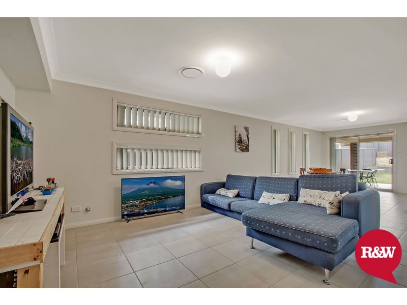 34 Longhurst Street, Oran Park NSW 2570
