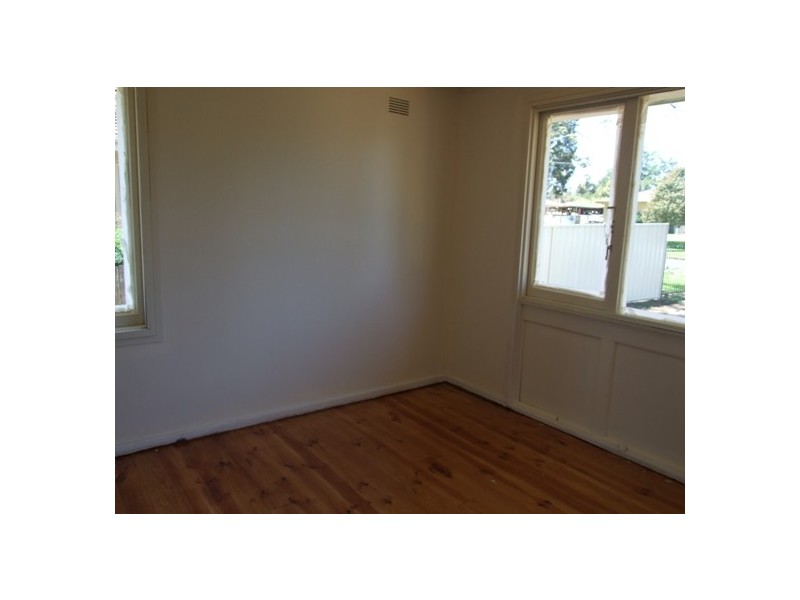 39 KOOMOOLOO CRESCENT, Shalvey NSW 2770