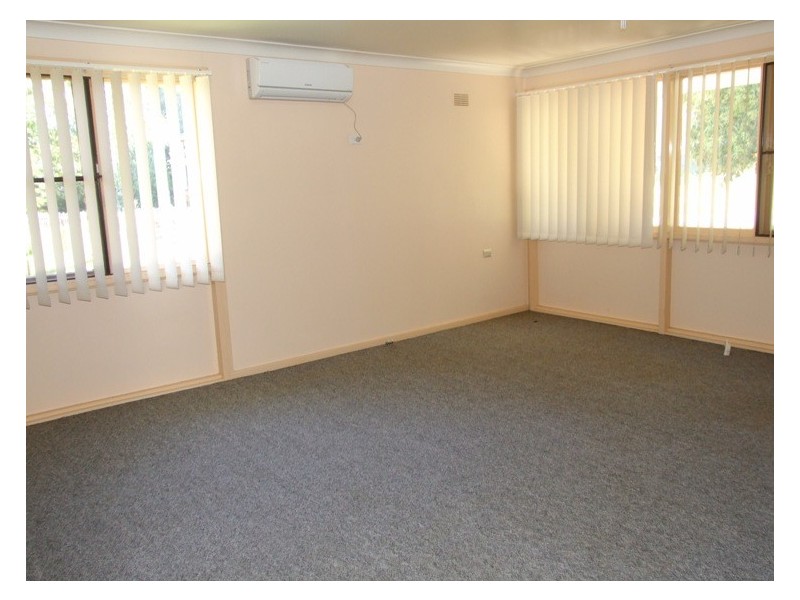 4 BRAMBLE PLACE, Whalan NSW 2770