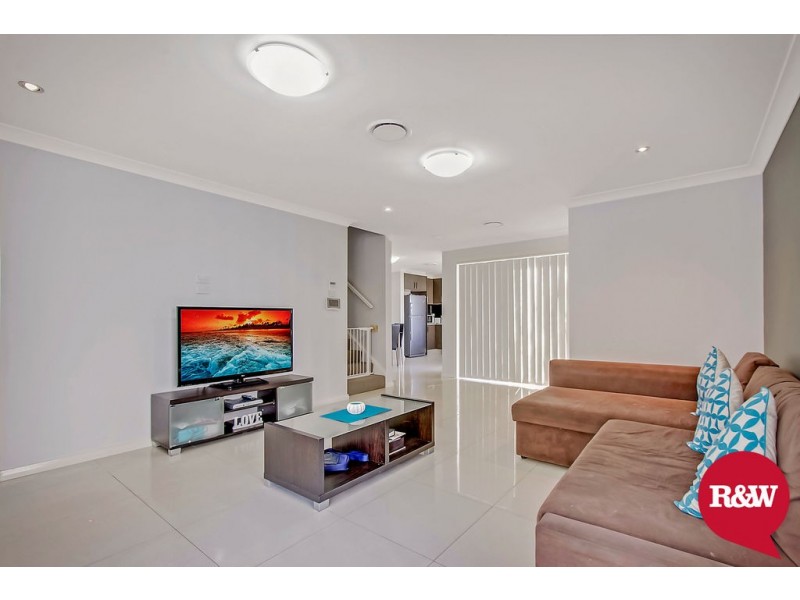 16/30 Australis Drive, Ropes Crossing NSW 2760