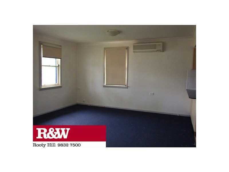 38 PALMYRA AVENUE, Lethbridge Park NSW 2770