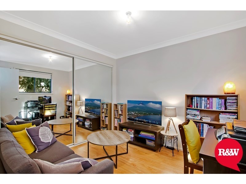 30A Oxford Street, Cambridge Park NSW 2747