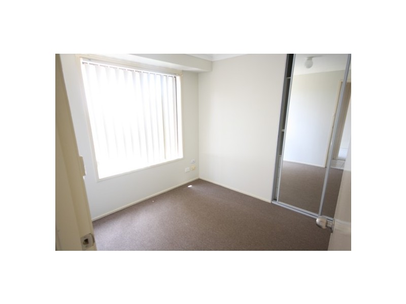 9 FLORIAN GROVE, Oakhurst NSW 2761