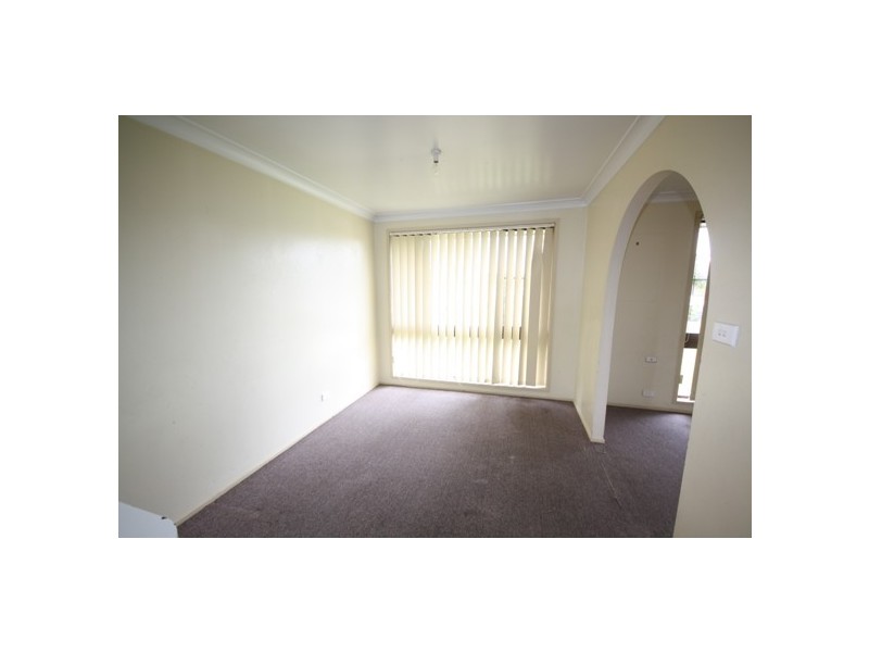 10 MAGYAR  PLACE, Oakhurst NSW 2761