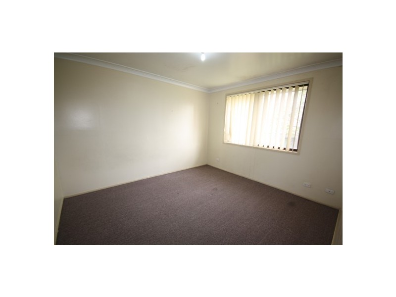 10 MAGYAR  PLACE, Oakhurst NSW 2761