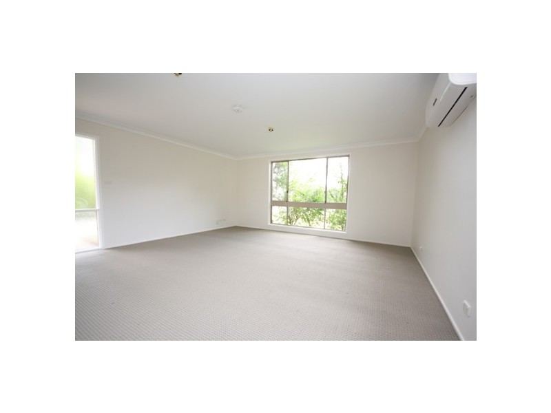 11 MAGYAR PLACE, Oakhurst NSW 2761