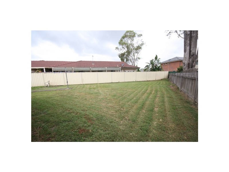11 MAGYAR PLACE, Oakhurst NSW 2761