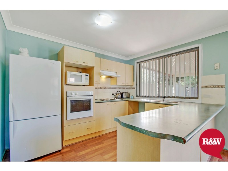 3 Seale Way, Oakhurst NSW 2761