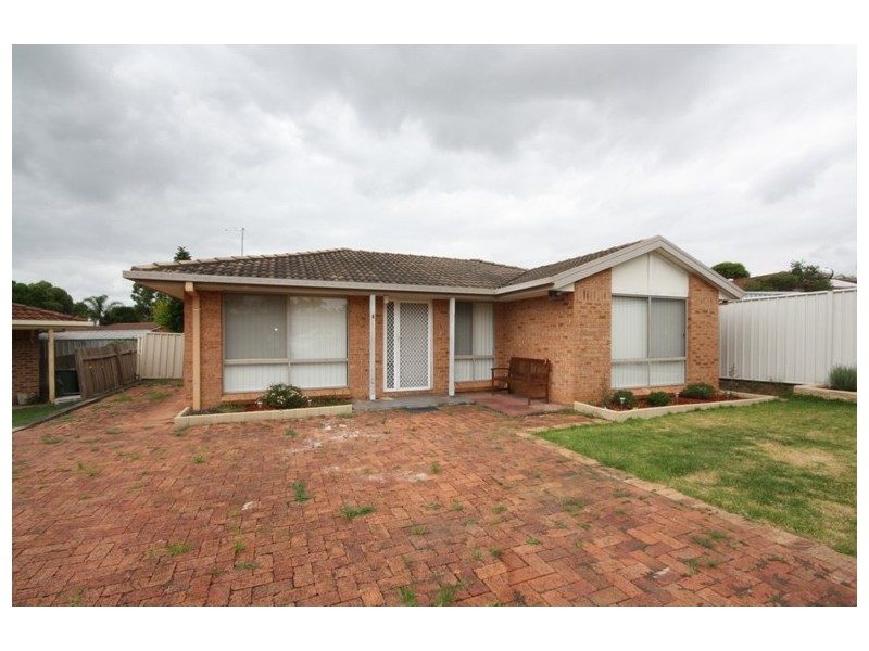 4 LYDIA PLACE, Hassall Grove NSW 2761