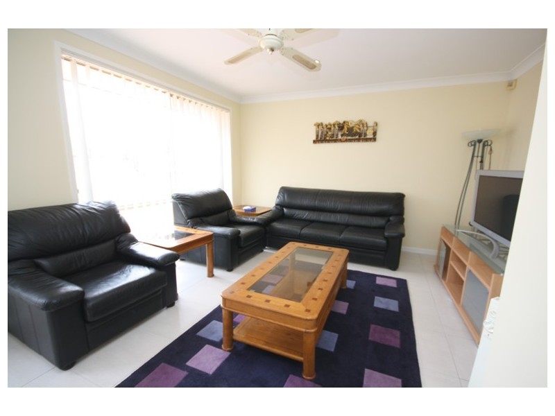 4 LYDIA PLACE, Hassall Grove NSW 2761