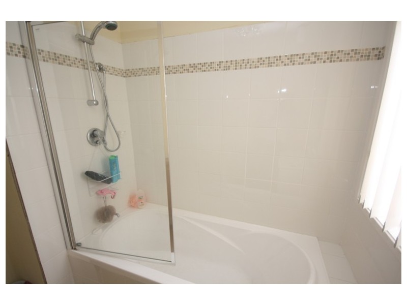 4 LYDIA PLACE, Hassall Grove NSW 2761