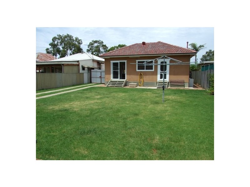 11 EUSTON ROAD, Auburn NSW 2144