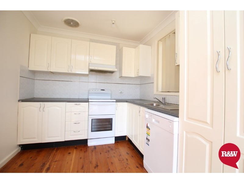 30 Fitzgerald Crescent, Blackett NSW 2770