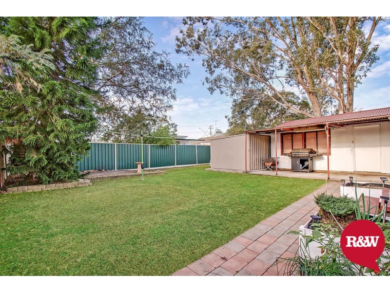 24 Rabaul Avenue, Whalan NSW 2770