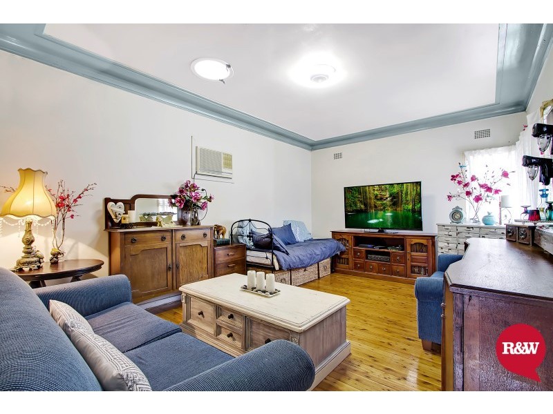 14 Constance Avenue, Oxley Park NSW 2760