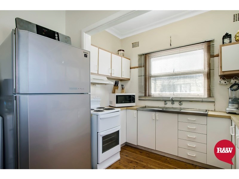 14 Constance Avenue, Oxley Park NSW 2760