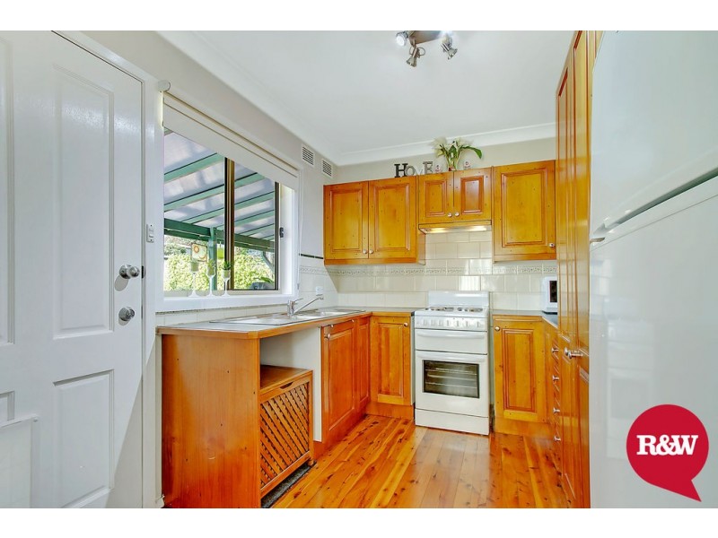 63 Beaconsfield Road, Rooty Hill NSW 2766