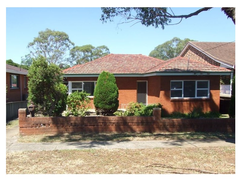 11 HARTINGTON STREET, Rooty Hill NSW 2766