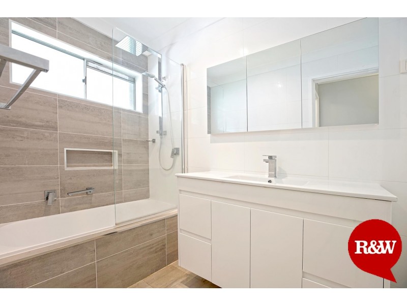 7 Tempi Place, Dharruk NSW 2770