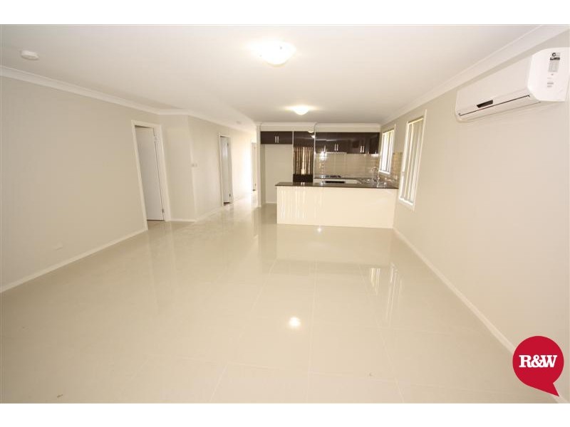 25 Grampian Avenue, Minto NSW 2566