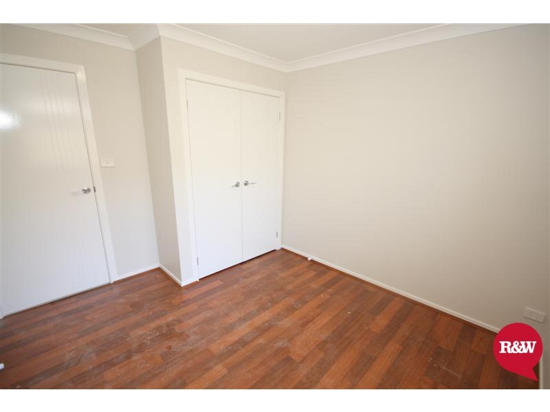 25 Grampian Avenue, Minto NSW 2566