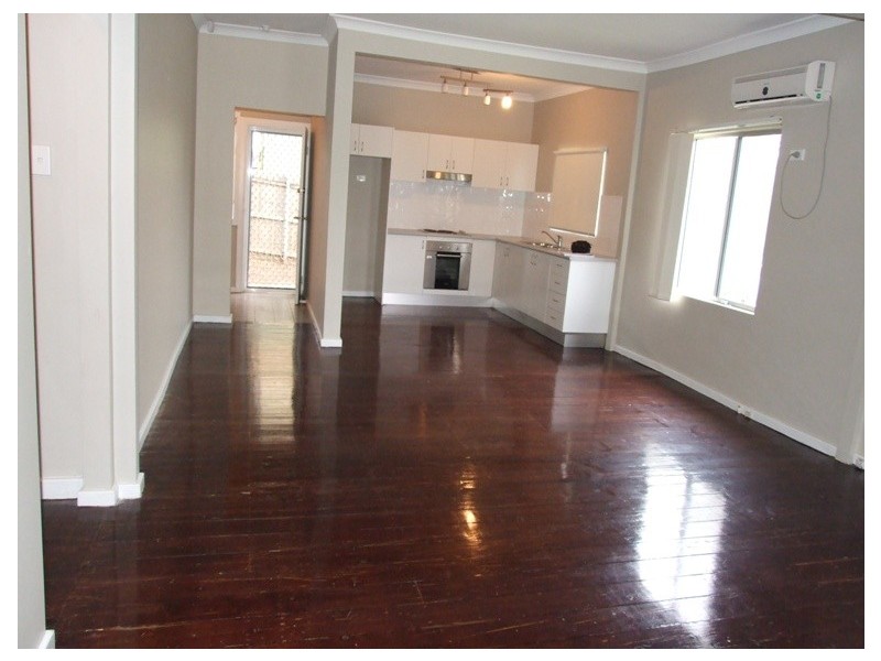 14 KING STREET, St Marys NSW 2760