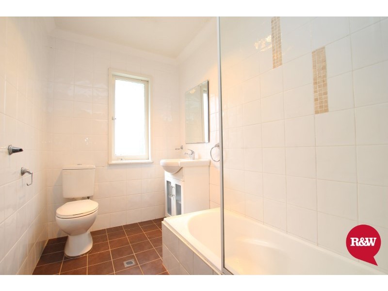 5 Kista Dan Avenue, Tregear NSW 2770