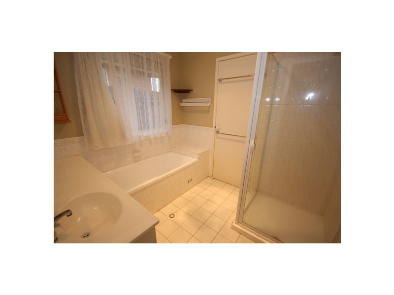 8 DUNKLEY COURT, Rooty Hill NSW 2766