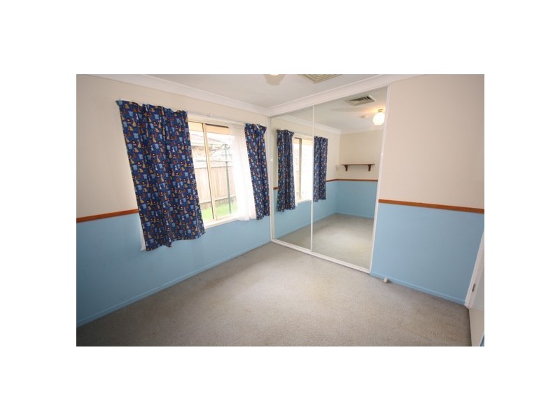 8 DUNKLEY COURT, Rooty Hill NSW 2766