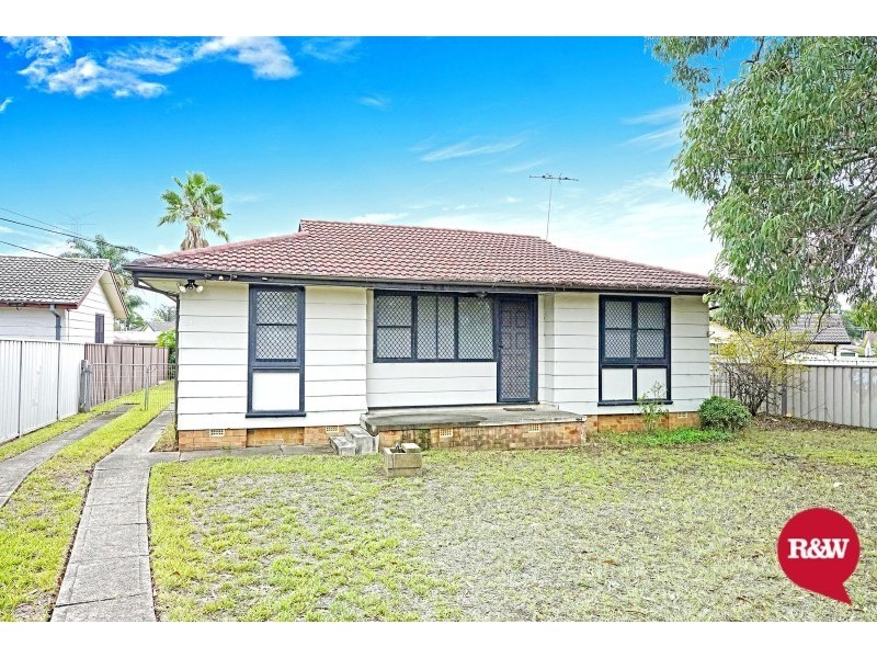 38 Palmyra Avenue, Lethbridge Park NSW 2770