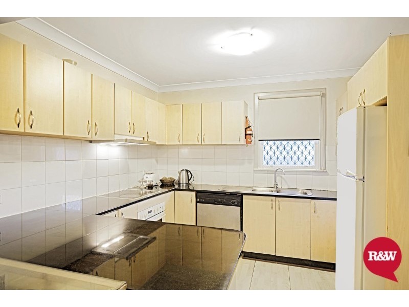 38 Palmyra Avenue, Lethbridge Park NSW 2770