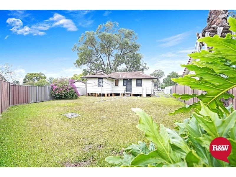 38 Palmyra Avenue, Lethbridge Park NSW 2770