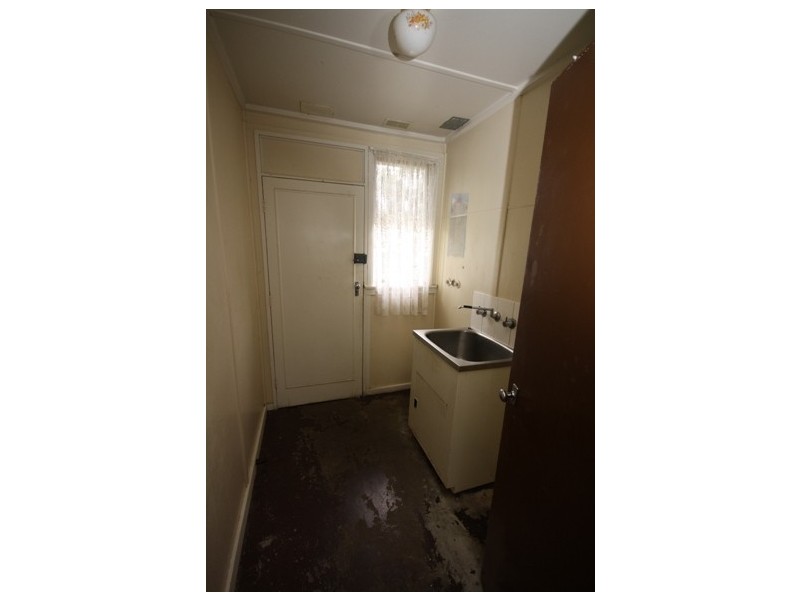 12 POPONDETTA ROAD, Whalan NSW 2770