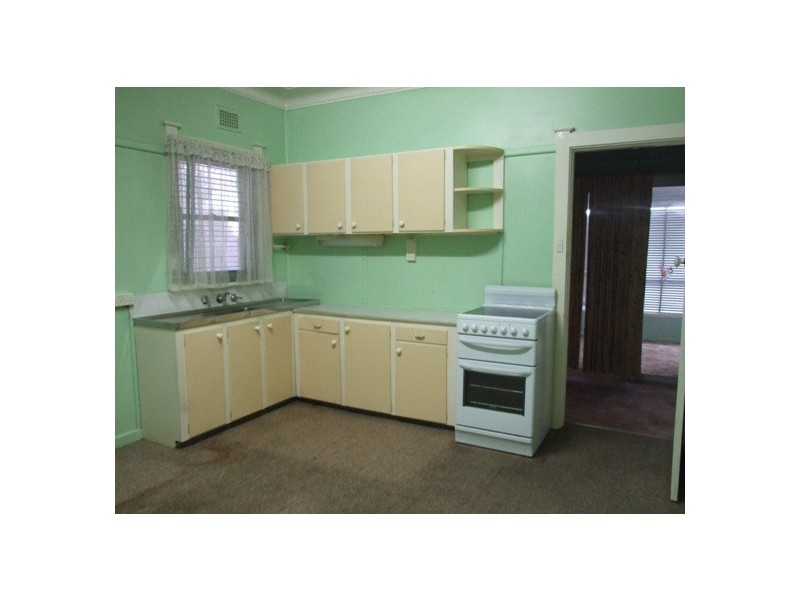 8 MINCHINBURY STREET, Eastern Creek NSW 2766