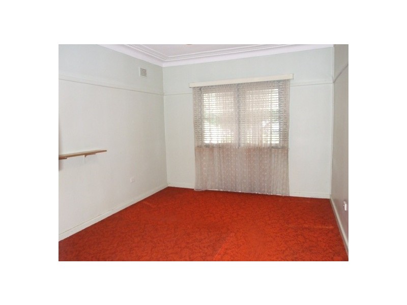 8 MINCHINBURY STREET, Eastern Creek NSW 2766