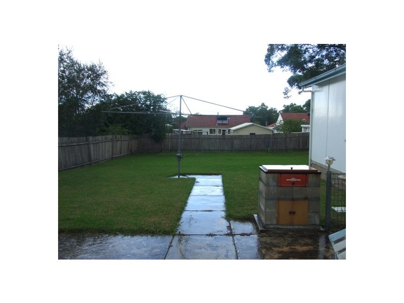 8 MINCHINBURY STREET, Eastern Creek NSW 2766