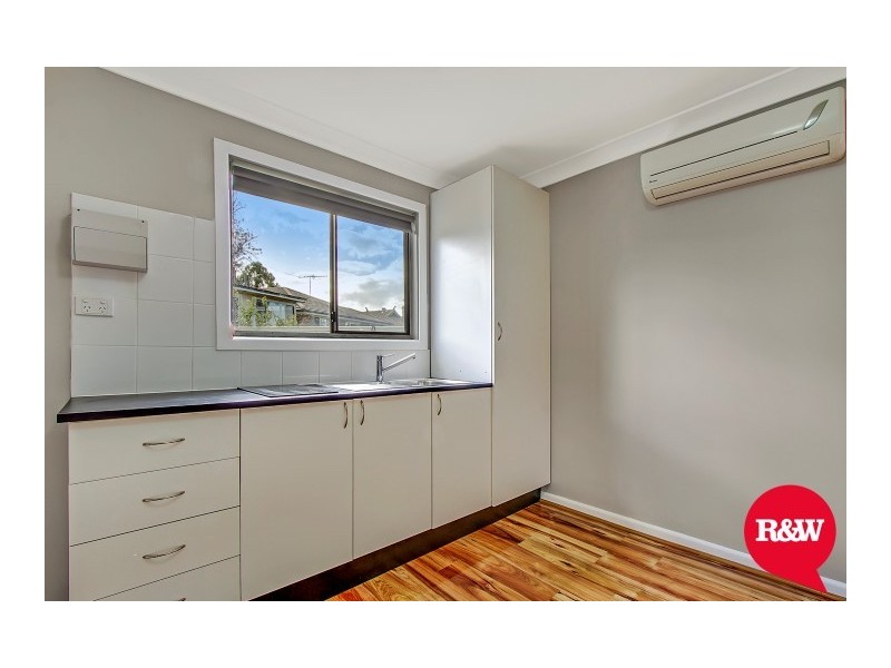 1 The Valley Road, Valley Heights NSW 2777