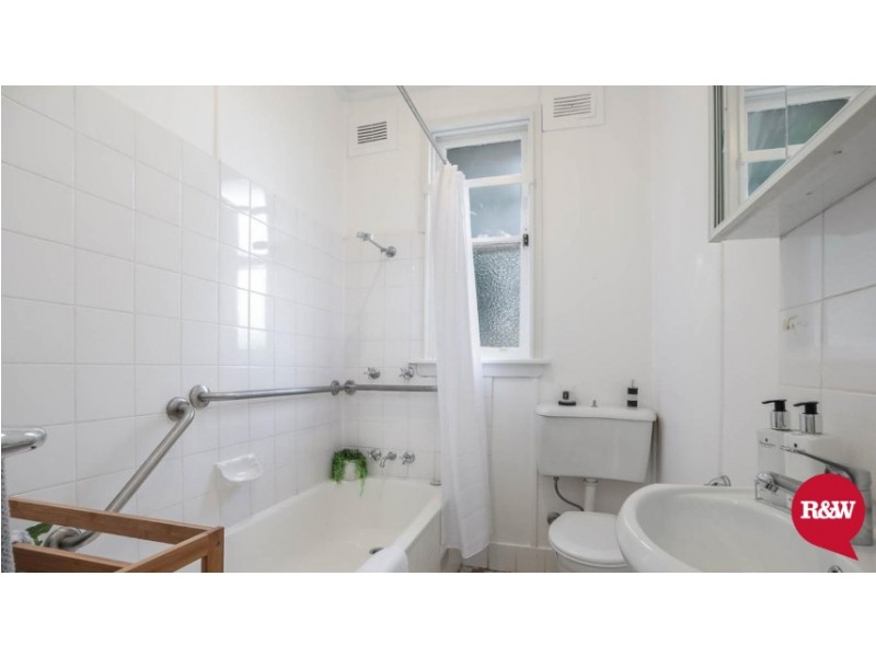 27 Moffatt Drive, Lalor Park NSW 2147