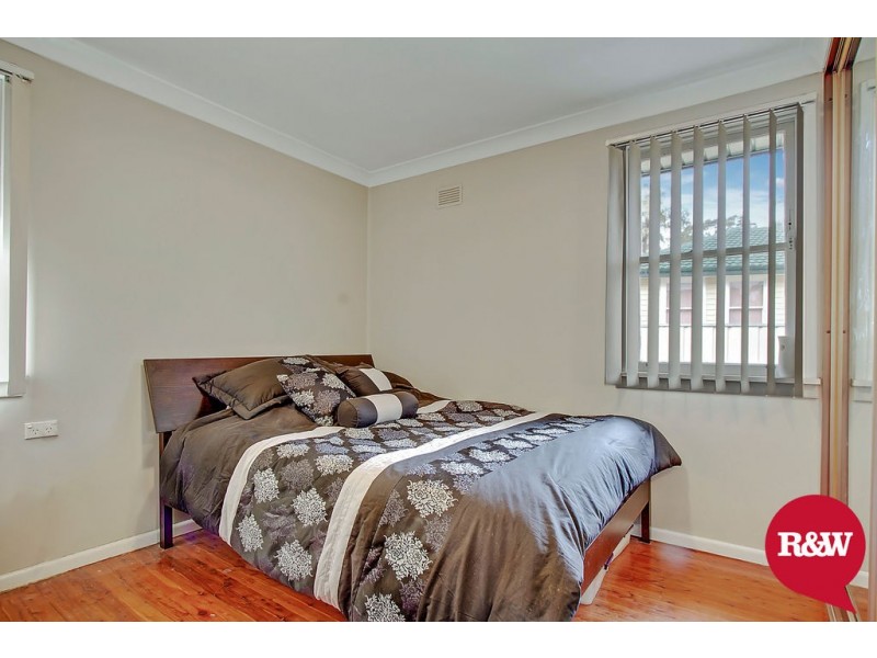 29 Kista Dan Avenue, Tregear NSW 2770