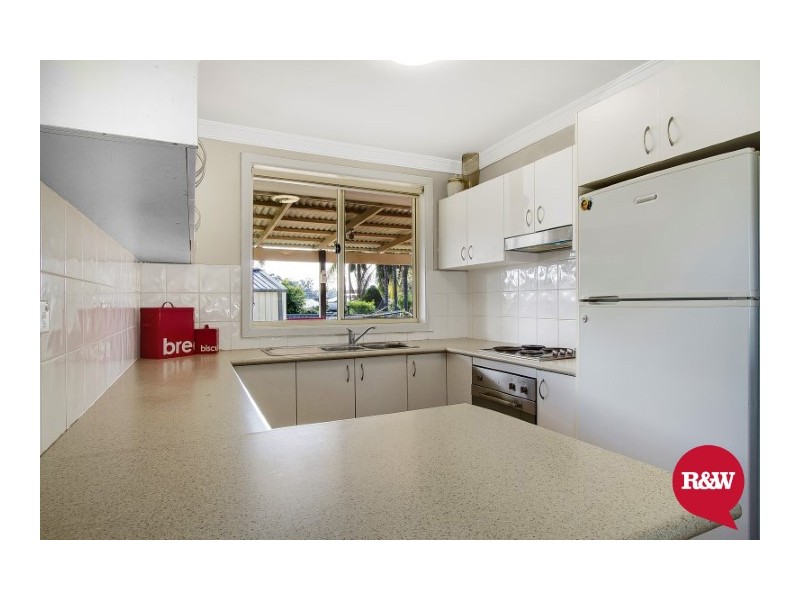 43 Roebuck Crescent, Willmot NSW 2770