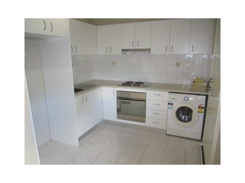 12 ROTORUA STREET, Lethbridge Park NSW 2770