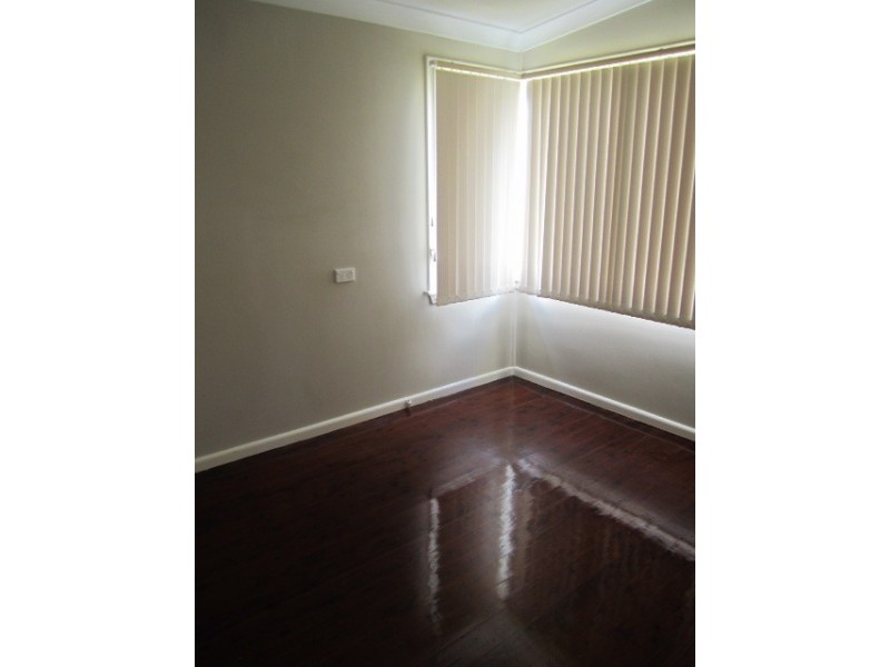 12 ROTORUA STREET, Lethbridge Park NSW 2770