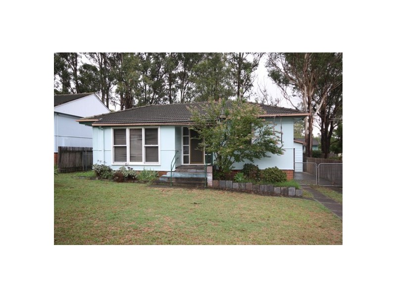 19 KAREELA STREET, Penrith NSW 2750